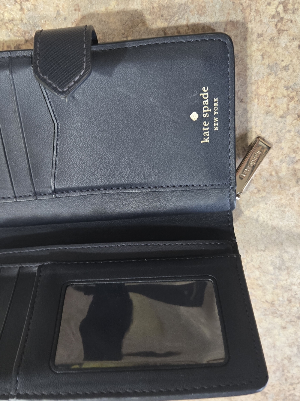 Kate Spade Staci Bifold Wallet Orchard Toss Apple Print Navy Blue Leather Read - Picture 3 of 9